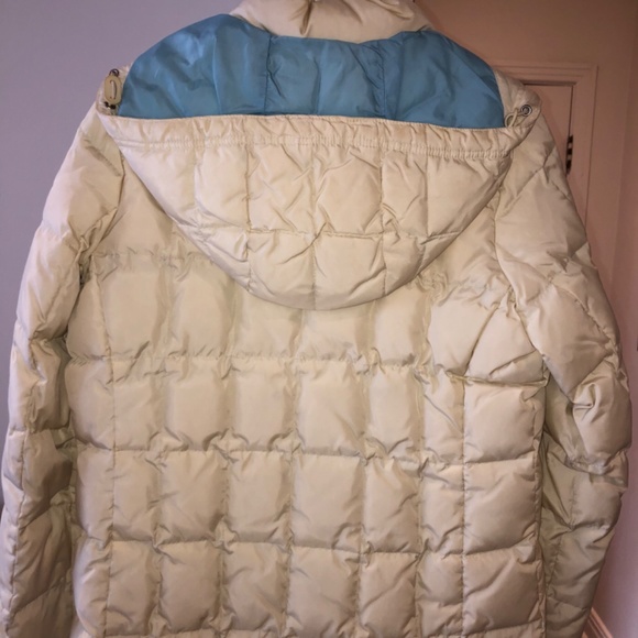 Girls Gap winter puffer coat - Picture 3 of 3
